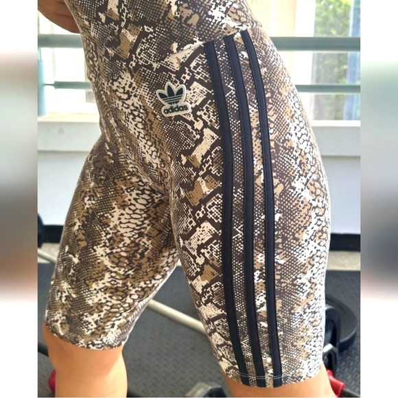 NWT Adidas Top/Short Python Set - Picture 3 of 6